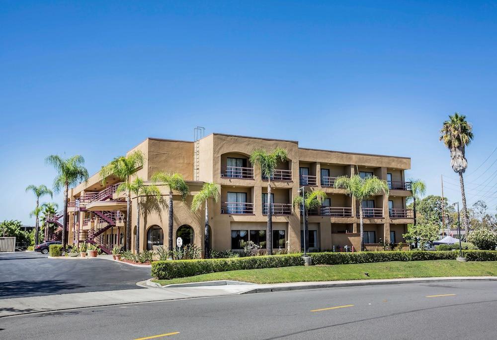 Laguna Hills Inn by Irvine Spectrum Bagian luar foto