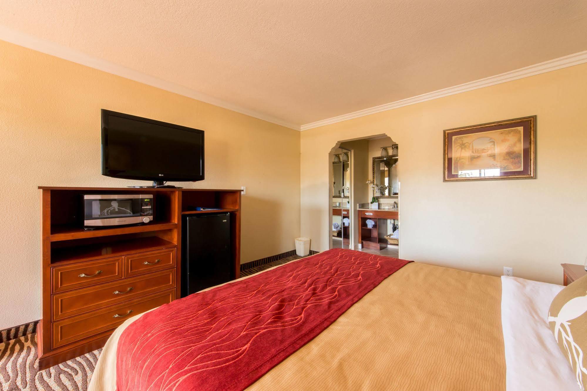 Laguna Hills Inn by Irvine Spectrum Bagian luar foto